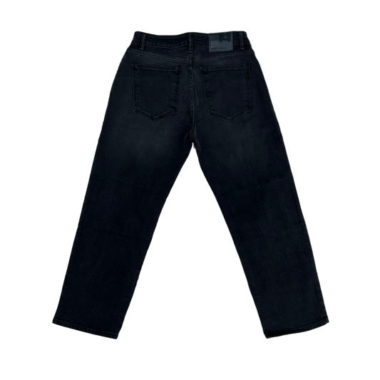 STRAIGHT DARK DAY JEANS