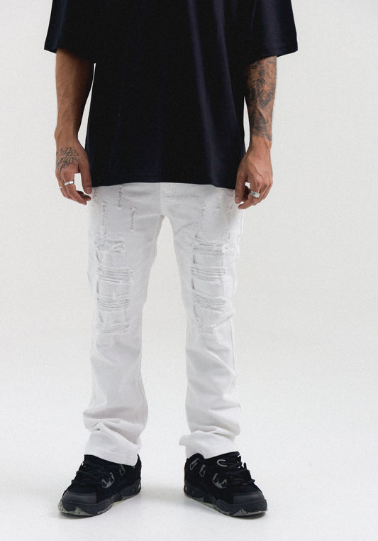 BOOTCUT WHITE JEANS