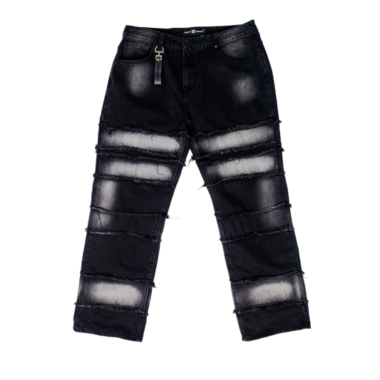 EDGE RIPPED JEANS
