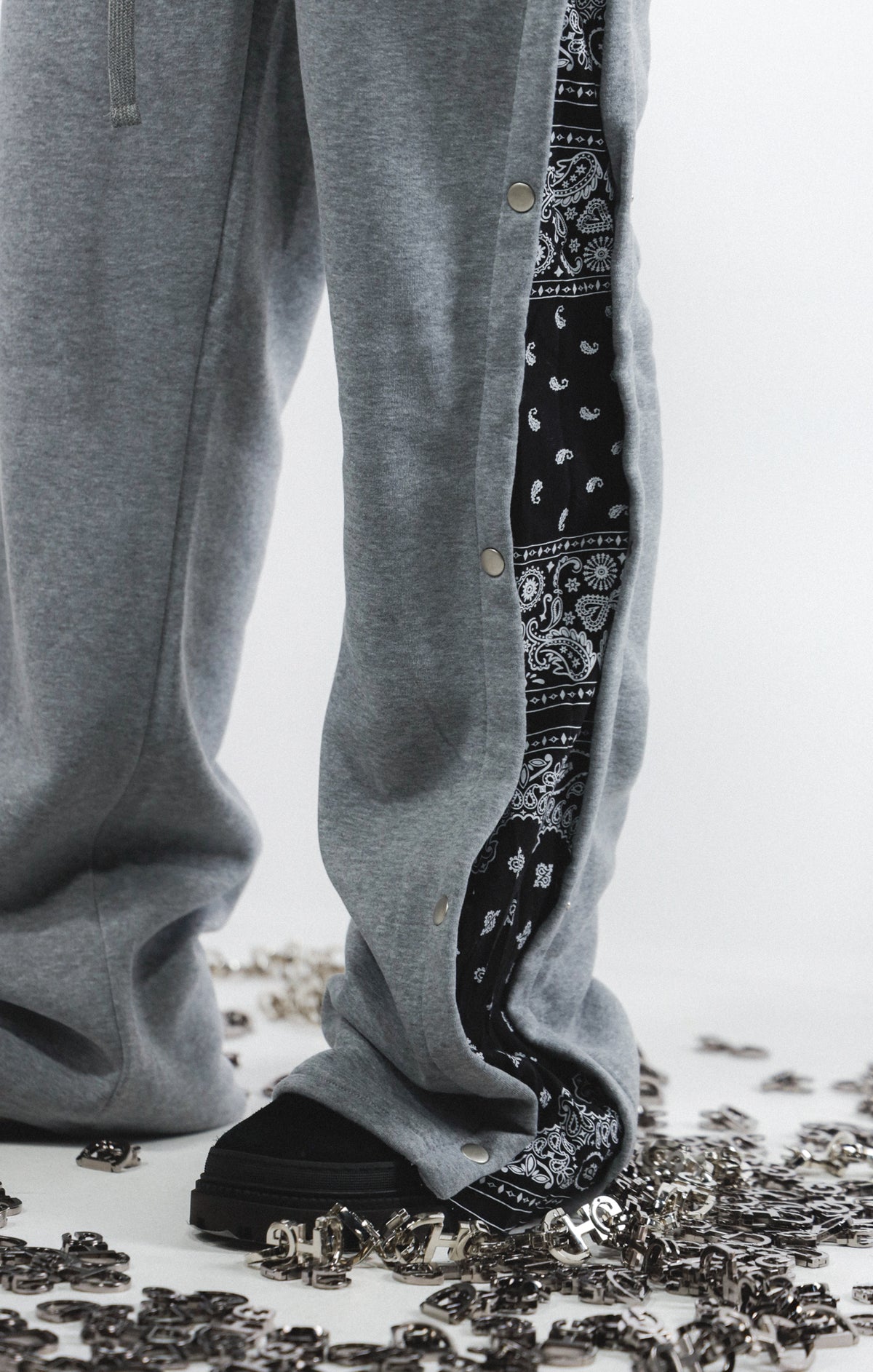 BANDANA FLARE PANTS