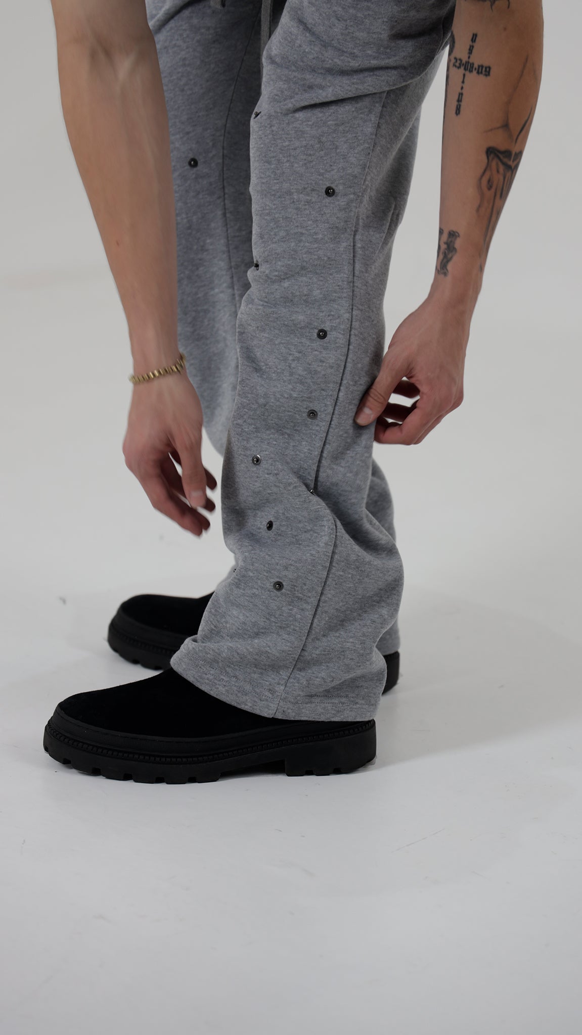 RIVET FLARE SWPANTS