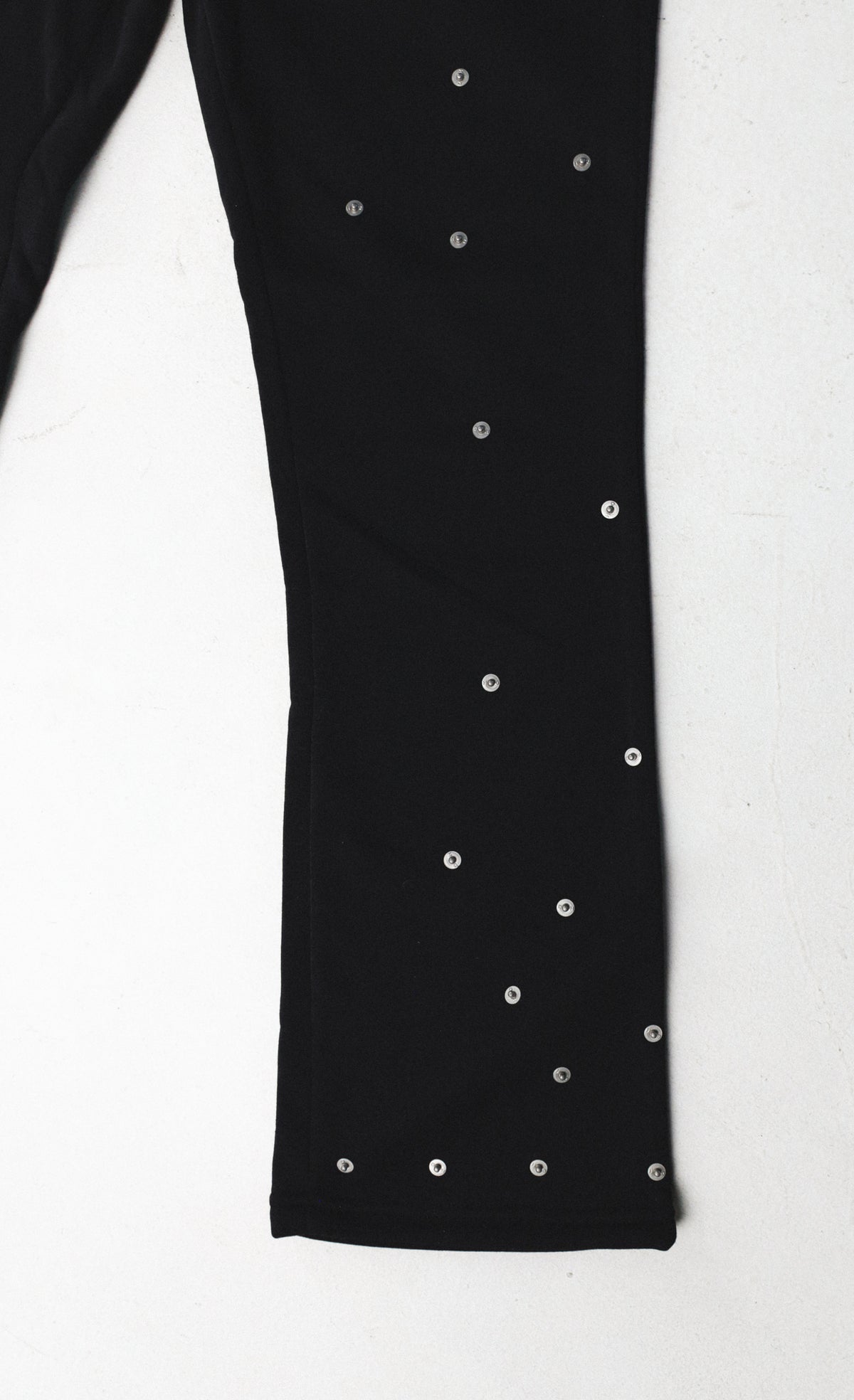 RIVET FLARE SWEATPANTS