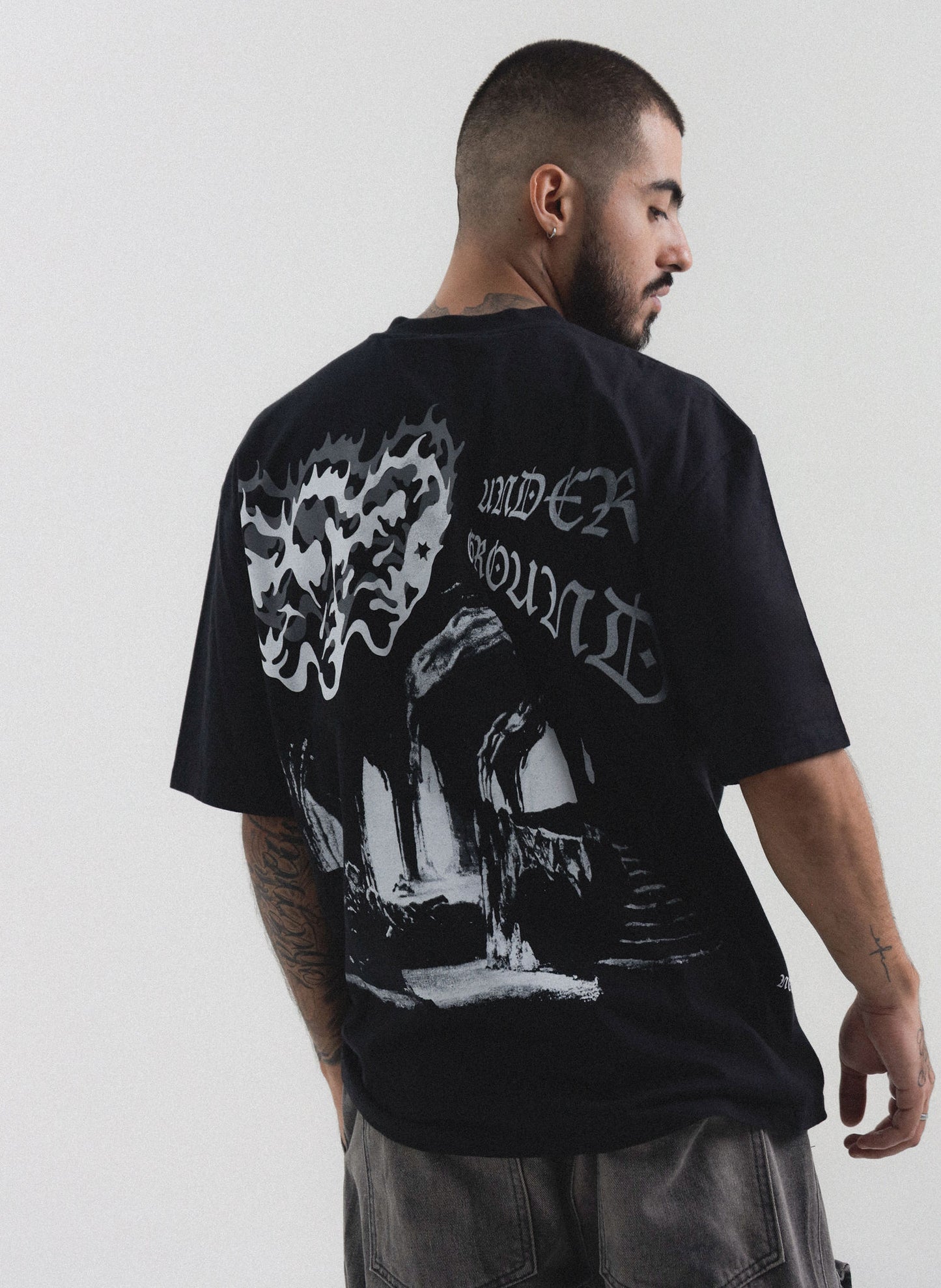 UNDERGROUND TEE