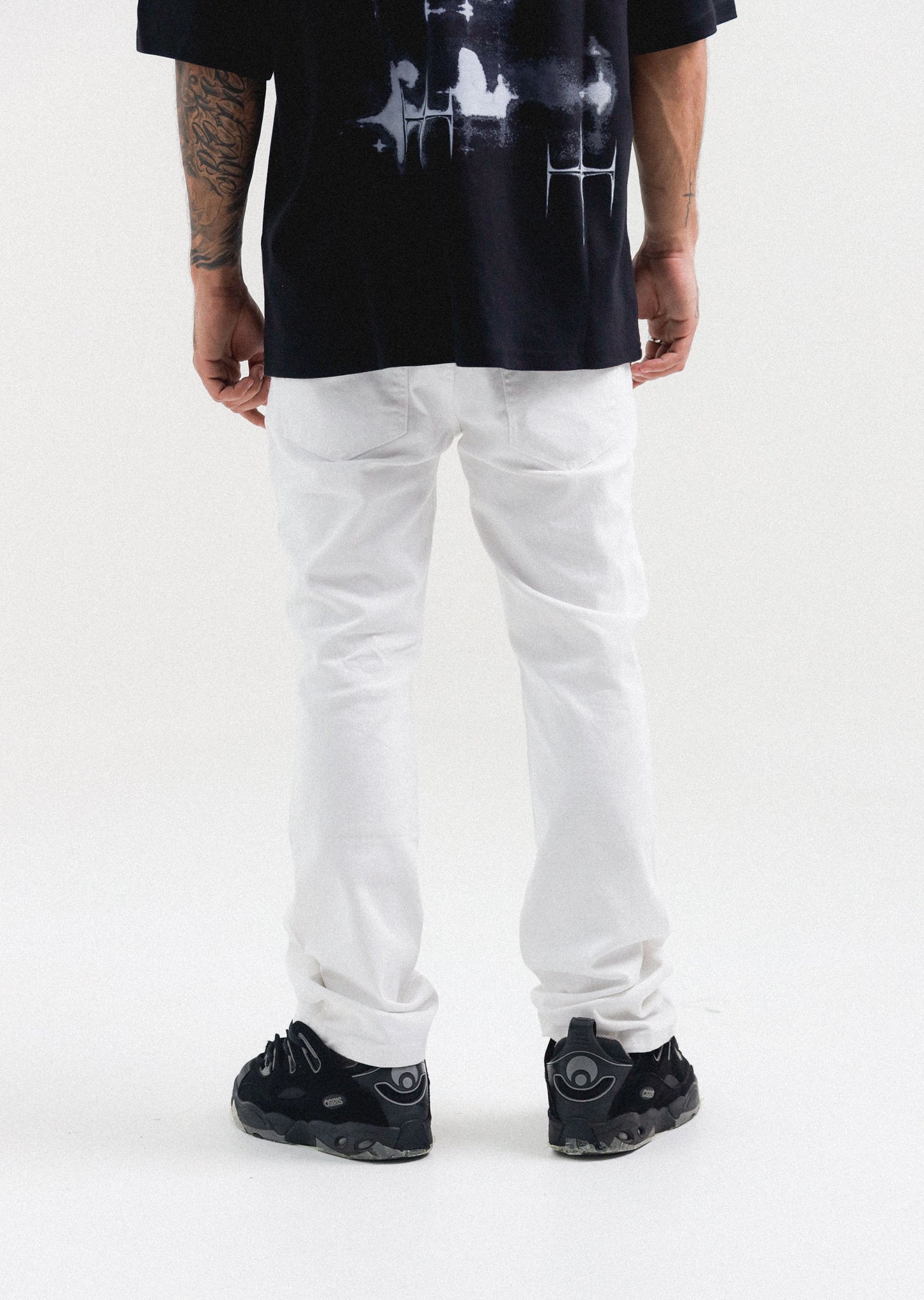 BOOTCUT WHITE JEANS