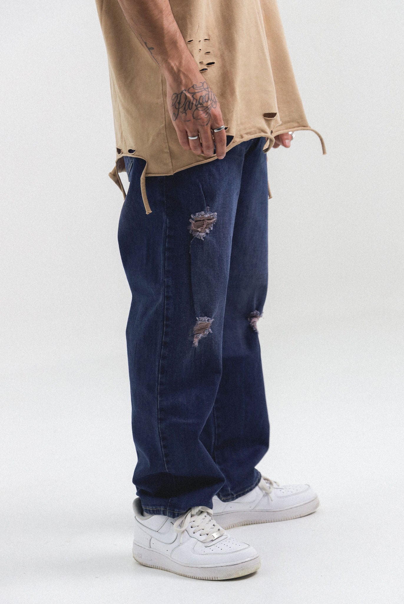 RIPPED STRAIGHT ÍNDIGO JEANS